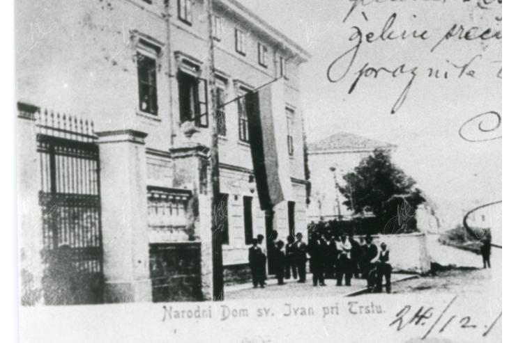 Narodni dom pri Sv. Ivanu ob odprtju leta1903