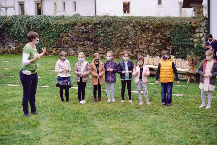 Festival je pospremljen z bogatim kulturnim programom