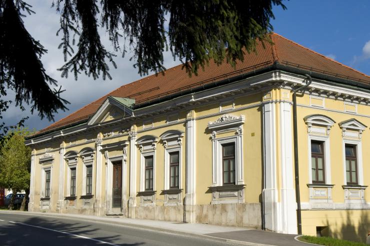 Skazova hiša v Šmarju pri Jelšah