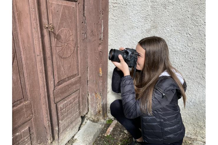 Fotografsko potepanje po kočevarski vasi 1