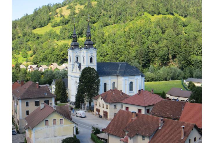 Sedanja župnijska cerkev sv. Martina v Žireh