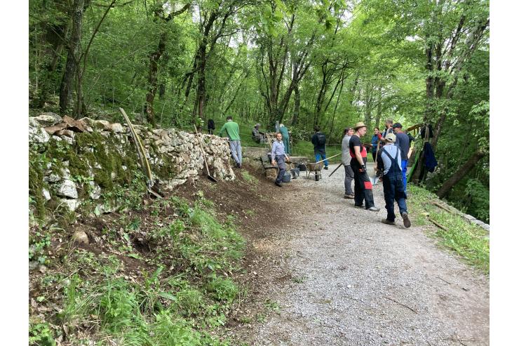 Izobraževanje o veščini suhozidne gradnje, Park Škocjanske jame Izobraževanje o veščini suhozidne gradnje, Park Škocjanske jame