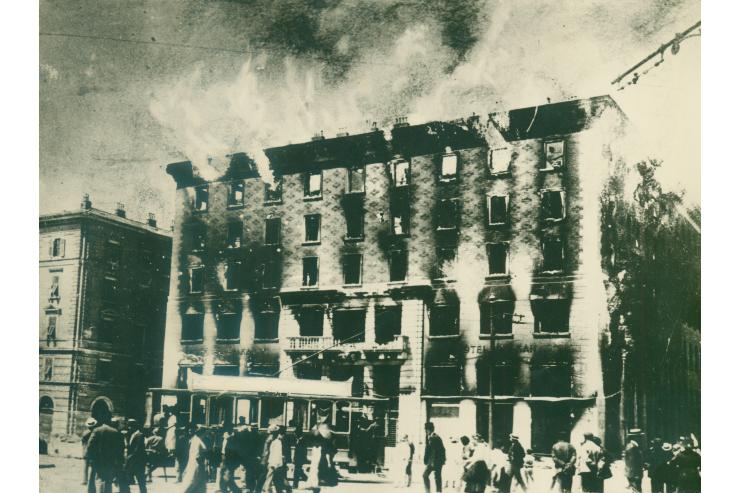 Požig Narodnega doma v Trstu, 13. julija 1920