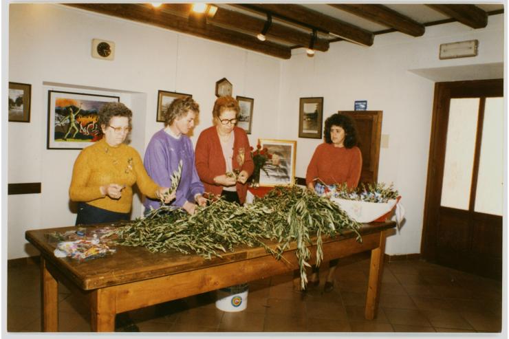 Priprava oljčnih veljic za cvetno  (oljčno) nedeljo 1996