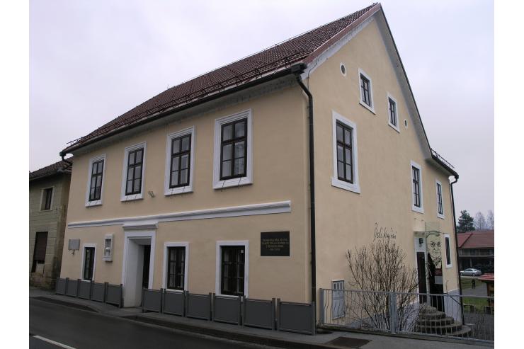 Spominska_hiša_Otona_Župančiča