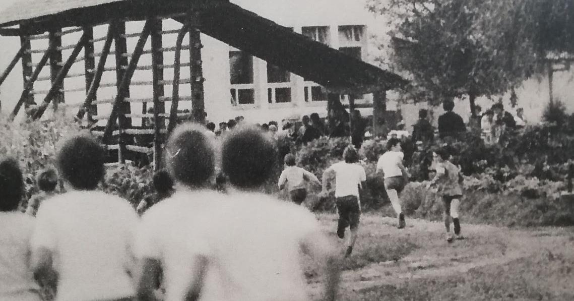 Druženje pod kozolcem Druženje pod kozolcem