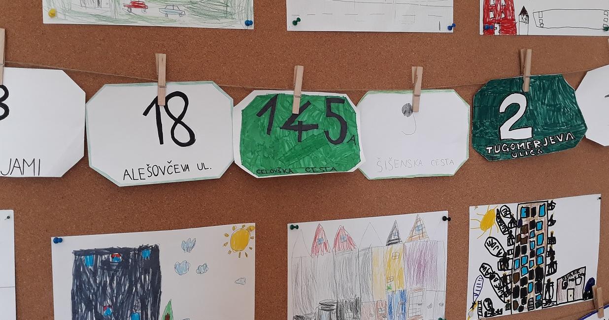 Drugošolci OŠ Riharda jakopiča iz Ljubljane so se s svojimi učiteljicami veliko pogovarjali o imenih ulic poimenovane. Na spletu so skupaj poiskali informacije o tem, po kom so poimenovali ulice, na katerih živijo. Vsak učenec je izdelal svojo hišno številko ter narisal ulico, v kateri živi. Spoznavali so stavbe ob Derčevi ulici. Kulturno dediščino so prepletli s predmetom spoznavanje okolja in se pogovarjali o prometu, prometnih znakih in prometni varnosti. Prebrali so knjigo Ele Peroci Moj dežnik je lahko balon, ki se dogaja v Ljubljani. V razredu so izdelali maketo šole z bližnjo okolico (Hotel M, ZD Šiška). Učenci so pokazali veliko mero ustvarjalnosti in so zelo lepo sodelovali. Slike Drugošolci OŠ Riharda jakopiča iz Ljubljane so se s svojimi učiteljicami veliko pogovarjali o imenih ulic poimenovane. Na spletu so skupaj poiskali informacije o tem, po kom so poimenovali ulice, na katerih živijo. Vsak učenec je izdelal svojo hišno številko ter narisal ulico, v kateri živi. Spoznavali so stavbe ob Derčevi ulici. Kulturno dediščino so prepletli s predmetom spoznavanje okolja in se pogovarjali o prometu, prometnih znakih in prometni varnosti. Prebrali so knjigo Ele Peroci Moj dežnik je lahko