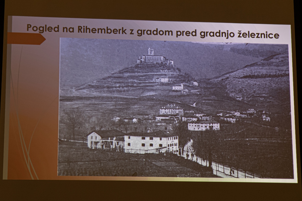 Rihemberške zgodbe v besedi in sliki 2020, gradnja železnice skozi Rihemberk 1903-1906